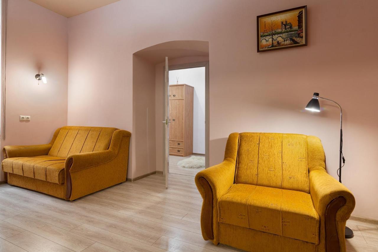 Appartement Friends House On Square Rynok à Lviv Extérieur photo